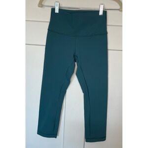 Lululemon Wunder Under Crop (High-Rise) Luxtreme 21" in Deep Cove - EUC